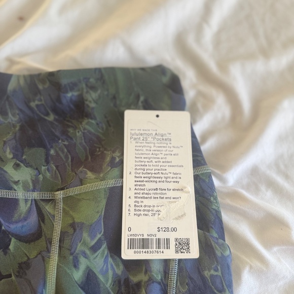 Lululemon Align NWT Leggings - Picture 2 of 2